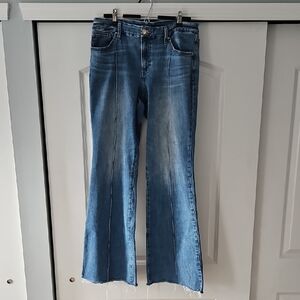 Women's Mid-rise Flared Jeans With Front Seam